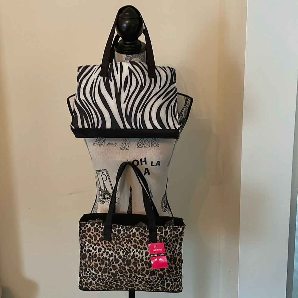 Sassy & Chic Animal Print Handbag Bundle-Short Black Double Straps-Leopard/Zebra
